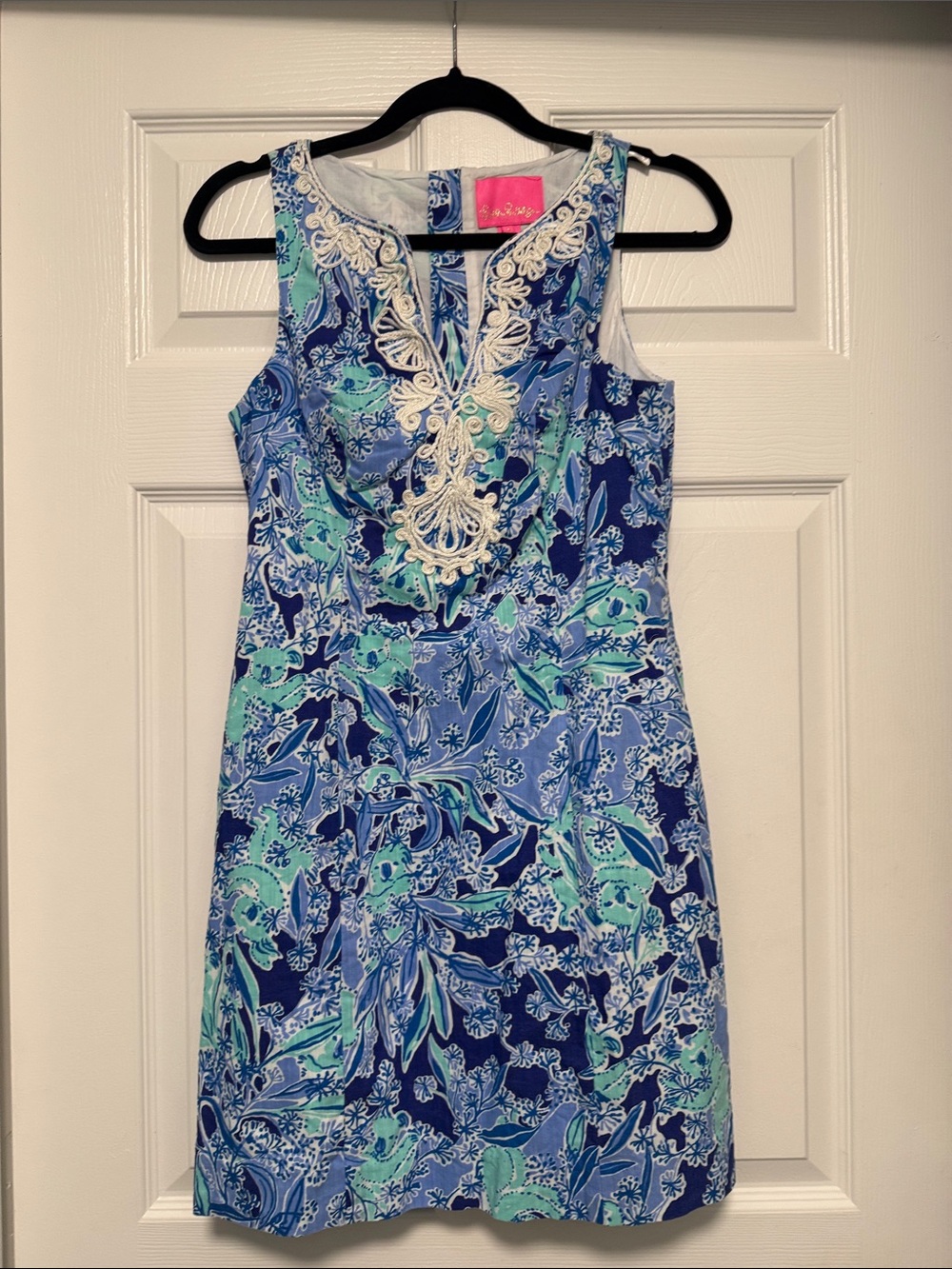 Lilly Pulitzer Blue & Aqua Floral Sleeveless Shift Dress with Lace Detail